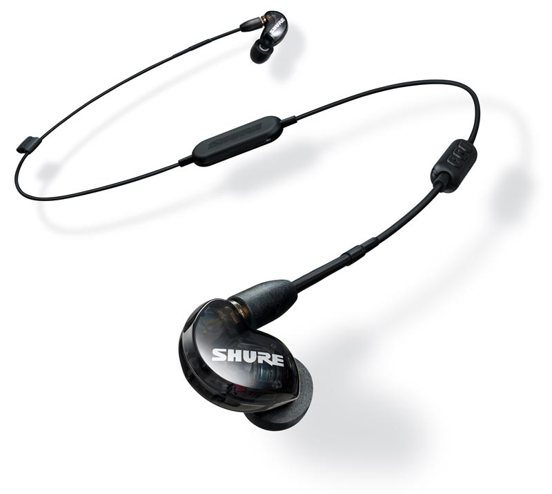 Fone in-ear Bluetooth SE215 (disponível nas cores transparente, preto, azul ou branco) | Foto: divulgação - Shure
