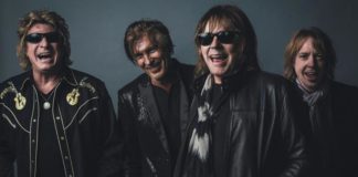 Dokken reunido com Mick Brown, George Lynch, Don Dokken e Jeff Pilson | Foto: divulgação