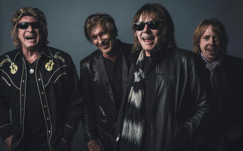 Dokken lança álbum ao vivo com formação clássica Rockarama