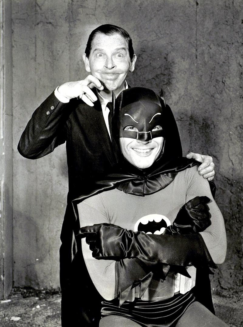 Milton Berle e Batman (Adam West) | Foto: reprodução
