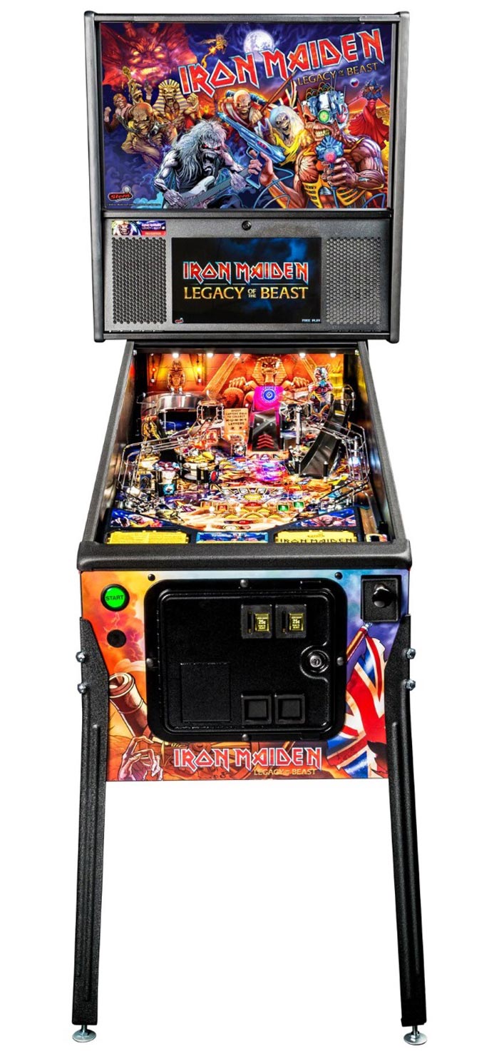 Vista frontal da máquina de pinball do Iron Maiden "Legacy Of The Beast", da Stern Pinball | Foto: divulgação