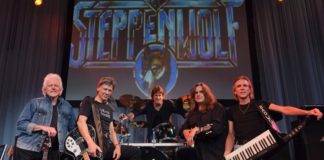 Steppenwolf lançará a coletânea "Steppenwolf At 50" em CD triplo