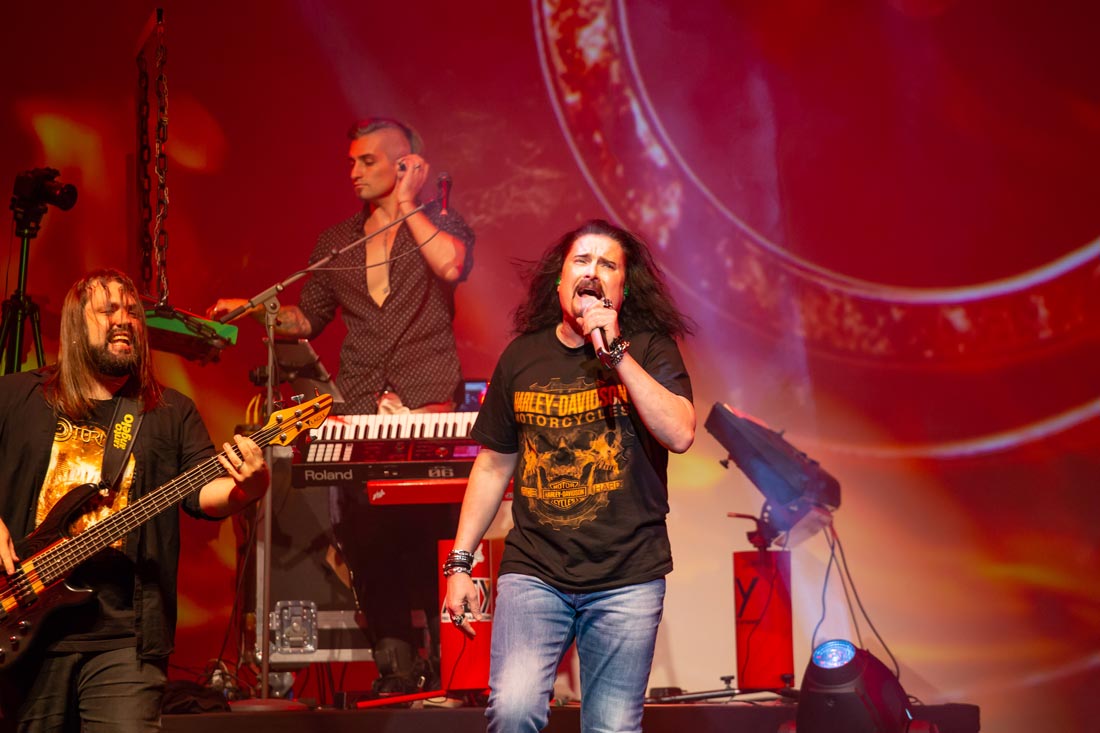 James LaBrie (Dream Theater) e Noturnall | Foto: Fábio Augusto