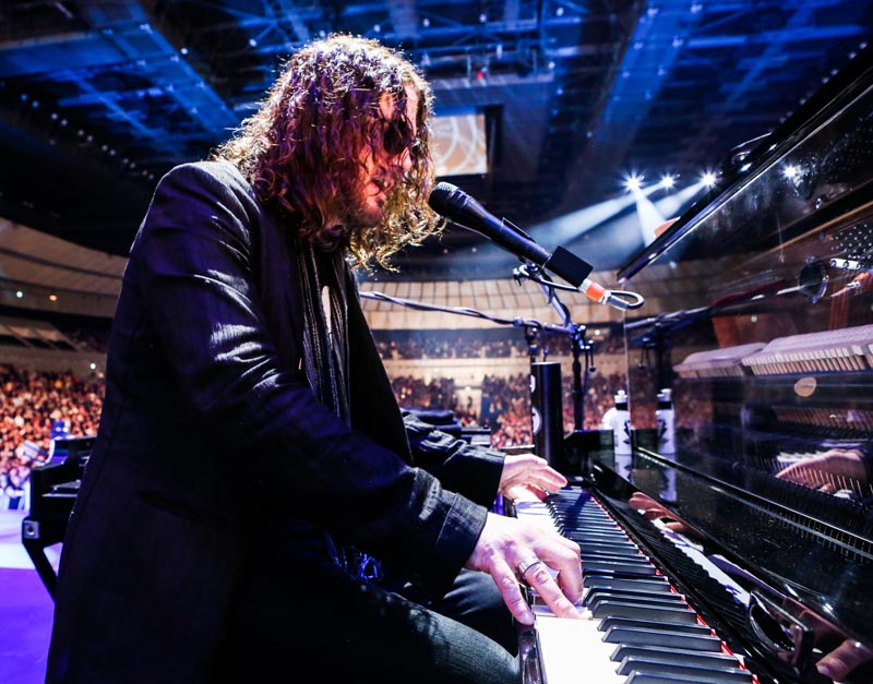 Dizzy Reed ao vivo com o Guns N' Roses | Foto: Katarina Benzova